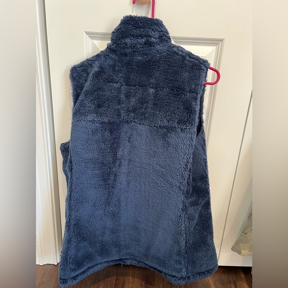 The Northface Reversible Vest size Medium - Picture 3 of 4